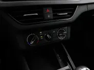 Škoda Scala 1.0 TSI 110pk DSG Ambition · Apple/Android Car Play · P-Sensoren · Cruise Control · Getint Glas · 17'' Inch ·
