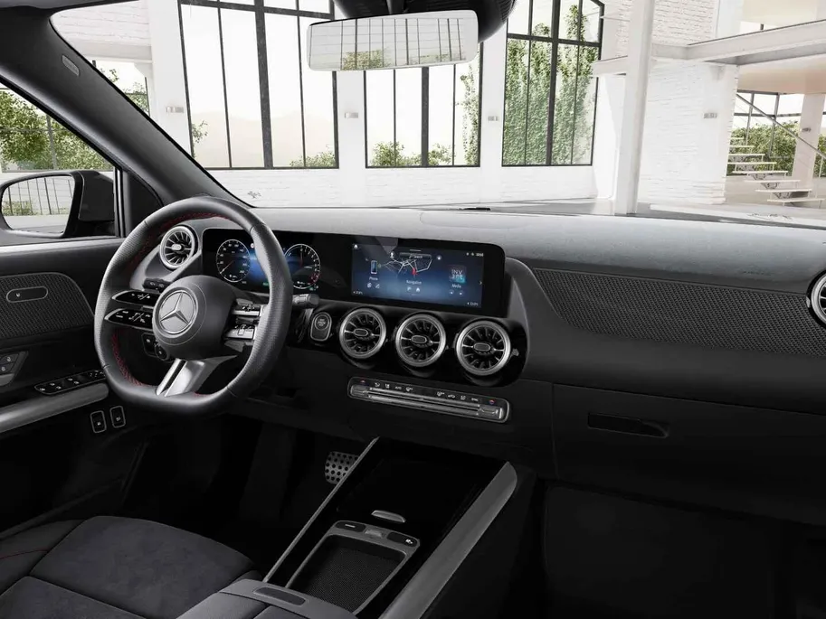 Mercedes-Benz GLA 250 e 140 Years Edition
