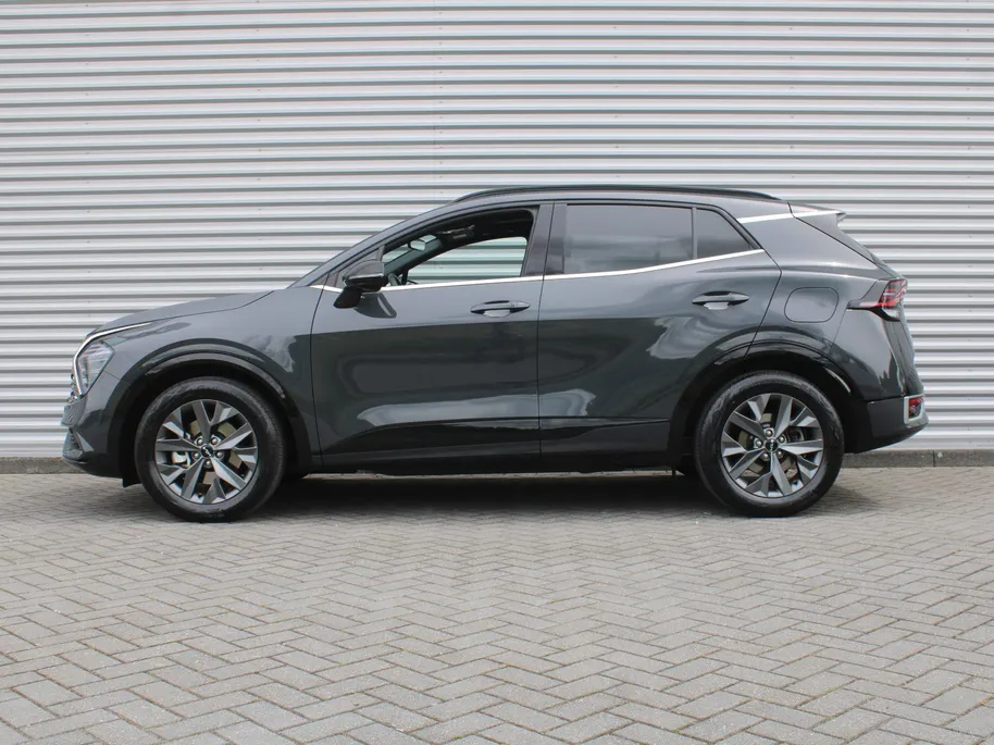 Kia Sportage 1.6 T-GDi Hybrid GT-Line | Stuur-/stoelverwarming | Elek. stoelverstelling + achterklep | Schuifdak | 18" LM | Cruise adapt. | Camera |