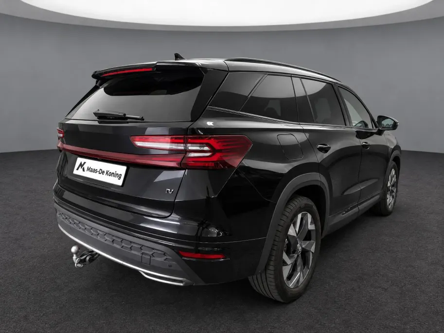 Škoda Kodiaq 1.5 TSI 204pk DSG PHEV Sportline Business · Panoramadak · Alarm · Wegklapbare Trekhaak · Elek. Voorstoel · 19'' Inch · Garantie t/m 06-07-2030 of 100.000km