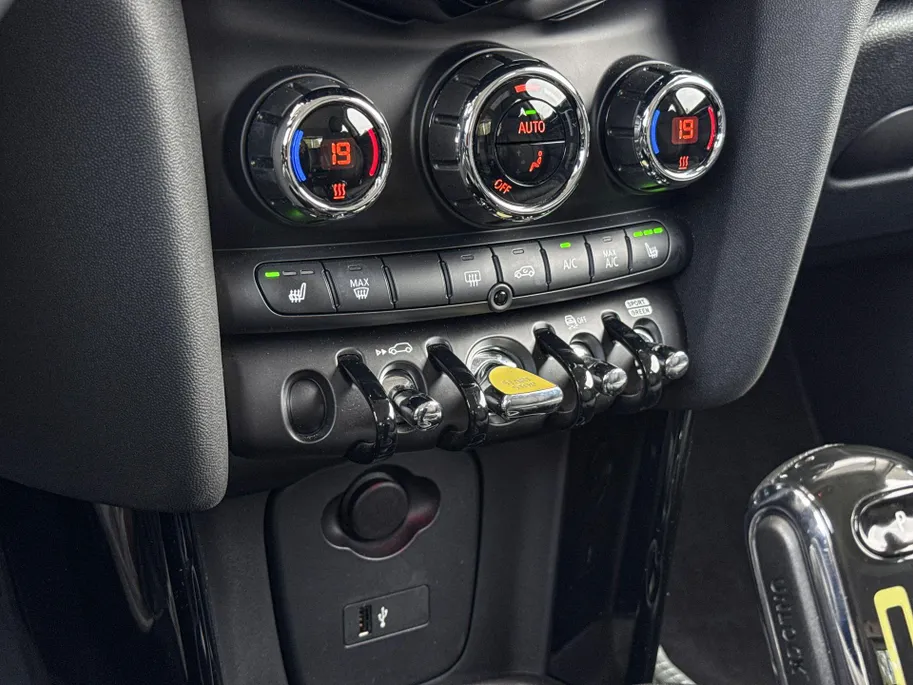 MINI Cooper 3-deurs Electric Classic