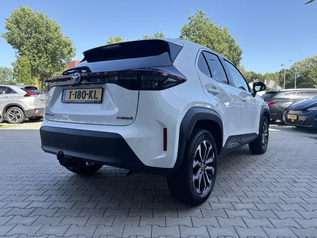 Toyota Yaris Cross 1.5 Hybrid Dynamic | Parkeersensoren | Trekhaak