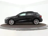 Audi A3 Sportback 45 TFSIe 272pk S-tronic S edition Competition · Panoramadak · Sonos Audio · Camera · Head-Up · Apple/Android Car Play · 18'' Inch · Garantie t/m 28-09-2030 of 100.000km