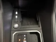 Ford Transit Connect 1.5 EcoBoost PHEV L2 Limited met o.a. een achteruitrijcamera, adaptieve cruise control, dodehoekdetectie en een trekhaak