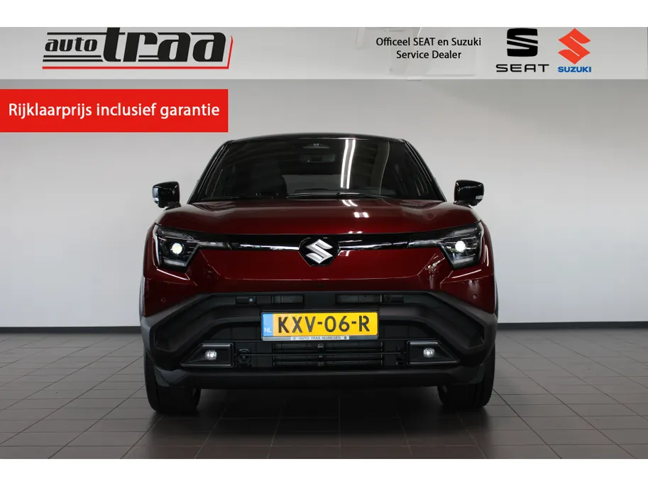 Suzuki e Vitara Style 61 kWh / Stoel + Stuurverwarming / 360° Camera / Navigatie /