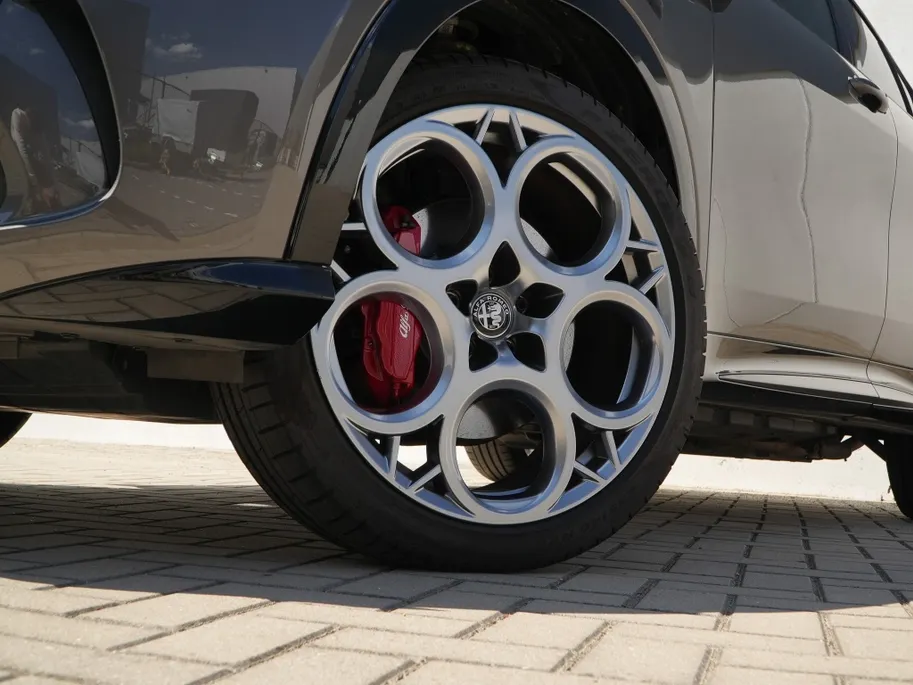 Alfa Romeo Tonale 1.3T PHEV 280 PK Edizione Speciale | Winter | Trekhaak | 20'