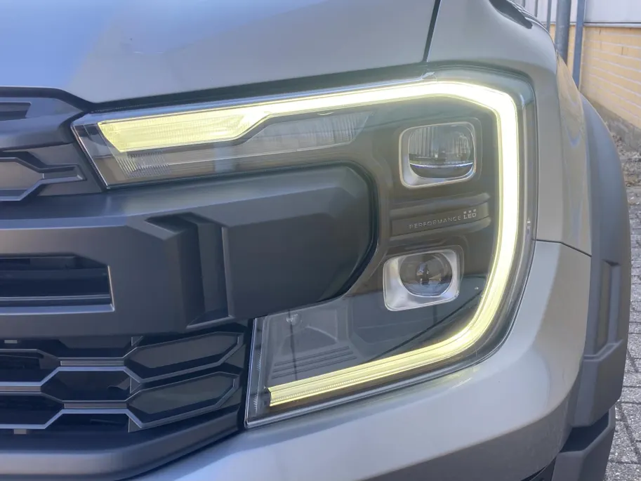 Ford Ranger 3.0 V6 Ecoboost Raptor 291 pk 4WD Automaat Benzine -grijs kenteken 2 persoons - elektrische rollertop - heavy duty vering