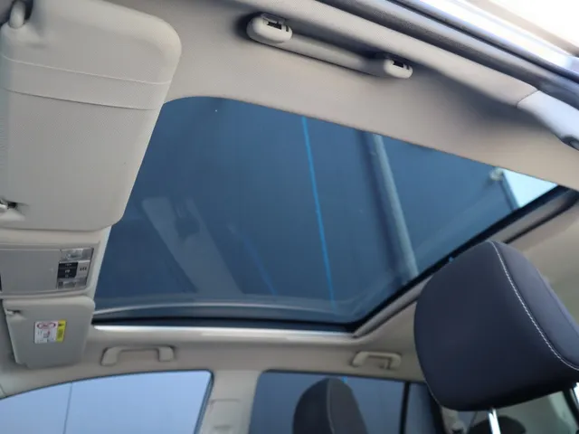 Toyota Verso 1.8 VVT-i Aspiration Automaat | Panoramadak | Trekhaak