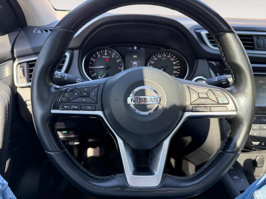 Nissan QASHQAI 1.3 DIG-T Tekna | Extra set winterbanden | Rondom camera | Stoel verwarming | Climate | Pano | Telefoon |