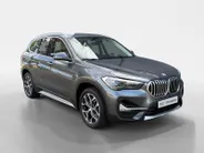 BMW X1 sDrive20i VDL Nedcar Edition | Trekhaak | Camera | Leder | Head-Up Display | Navi | Stoelverwarming | Elektrische achterklep | LED | 12 maanden Bovag Garantie