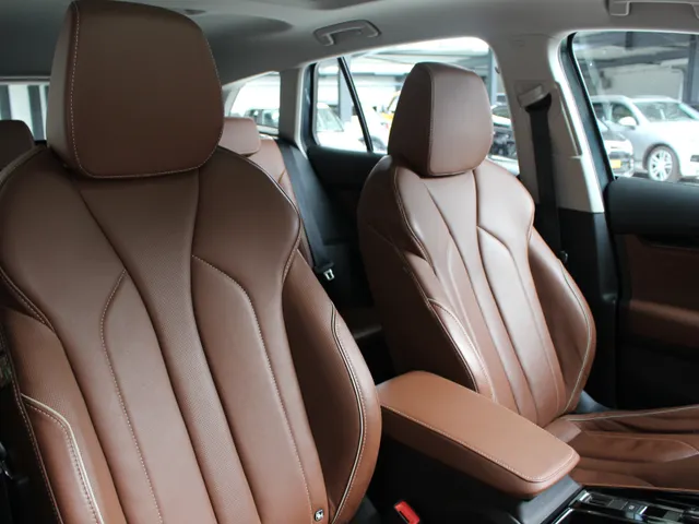Škoda Enyaq iV 80 Panoramadak | Leder | Crystal Led | Camera | 90 % SoH