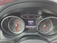Mercedes-Benz GLA 180 Business Solution AMG AUTOMAAT | Trekhaak | Cruise | Panorama Schuif/kantel Dak | Navigatie | Camera | AMG-styling