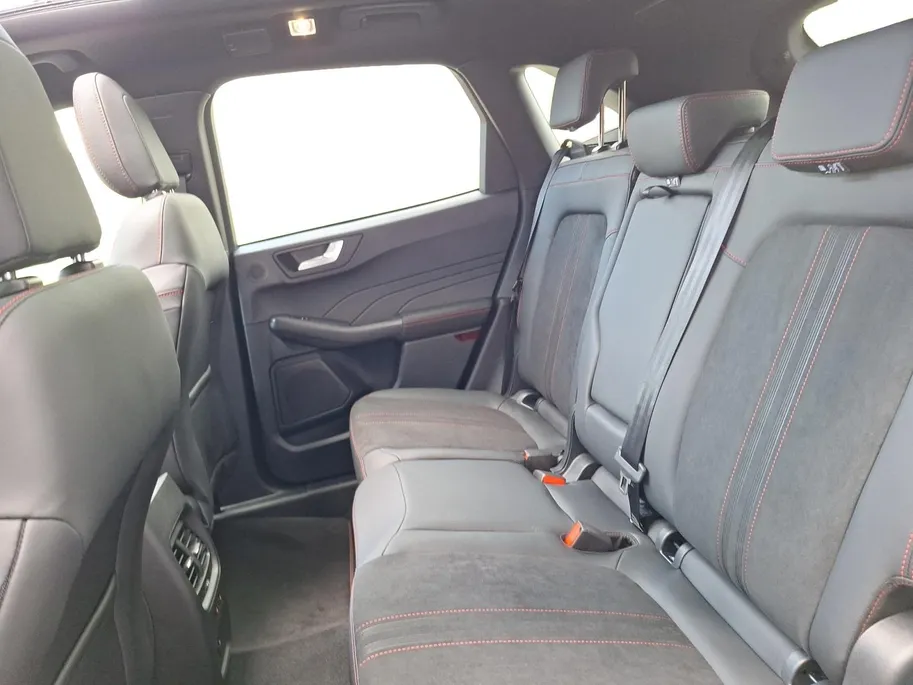 Ford Kuga 2.5 PHEV ST-Line X | Winterpack | Adaptive cruisecontrol | Dodehoekdetectie | Panoramadak | Black Pack | 20' Lichtmetaal | 360Camera | Matrix Led | Halfleer | B&O Audio | Nieuw te bestellen |