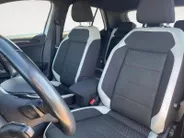 Volkswagen T-Roc 1.5 TSI Sport | AUTOMAAT | TREKHAAK | STOELVERWARMING | LM VELGEN | NAVIGATIE |