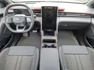 Ford Explorer Collection Extended Range RWD 79 kWh | Driver assistancepack | B&O Audio | Head-up Display | Trekhaak | Adaptive Cruisecontrol | Dodehoekdetectie | Stoelmassage | 360Camera | Nieuw op voorraad! |