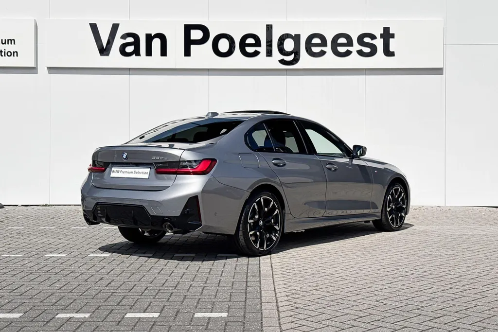 BMW 3 Serie Sedan 330e M Sport Edition