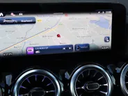 Mercedes-Benz B-Klasse 180 Business Solution AMG l Keyless l Achteruitrij camera l Stoelverwarming