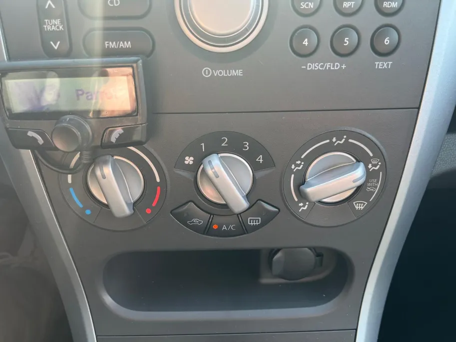 Suzuki Splash 1.0 VVT Comfort | Dealer onderhouden | Zeer lage kilometerstand | Compacte en zuinige auto met hoge zit | Airco