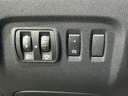 Renault Captur 90PK TCe Dynamique | Navi | Camera | Parkeersensoren | Climate Control | Cruise Control | Lichtmetalen Velgen | Licht & Regen Sensor | Bluetooth | USB | LED Dagrijverlichting |