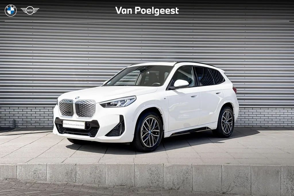 BMW iX1 eDrive20 67 kWh