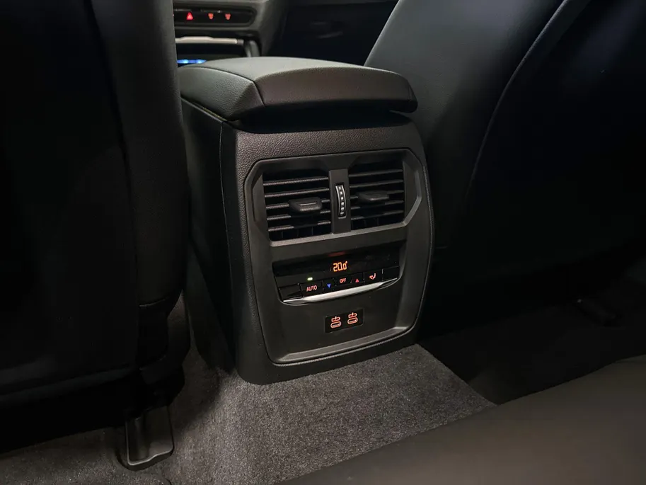 BMW i4 eDrive35 70 kWh