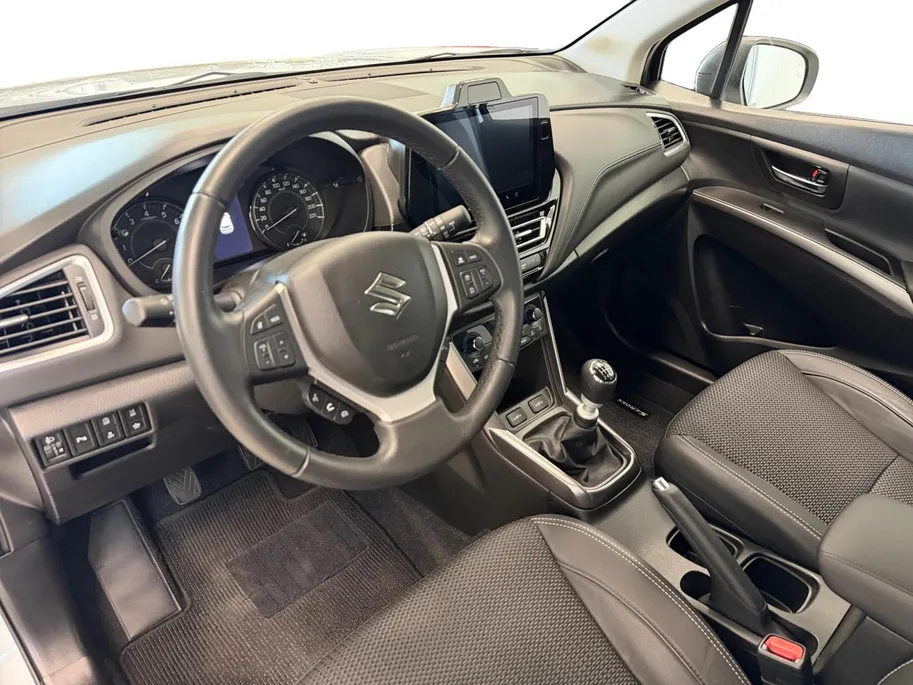 Suzuki S-Cross 1.4 BOOSTERJET | SMART HYBRID | STYLE | NAVI | NL-AUTO |