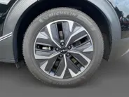 Kia EV6 Air 58 kWh | Climate control | Navigatie | Parkeercamera | LM-velgen 19 inch | Adaptive cruise control | Line-assist | Dodehoek detectie |