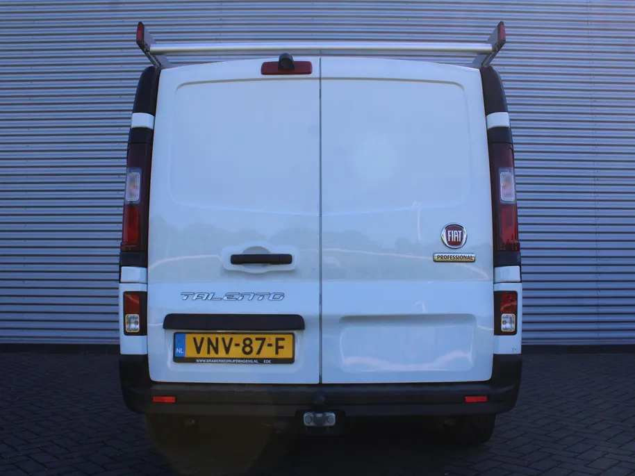 Fiat Talento 2.0 MultiJet L2H1 SX DC | Dubbele Cabine | 6-zits | Navi | Airco | Cruise | Camera | Side bars | Imperiaal | Opklapbare aluminium oprijplaat | Trekhaak |