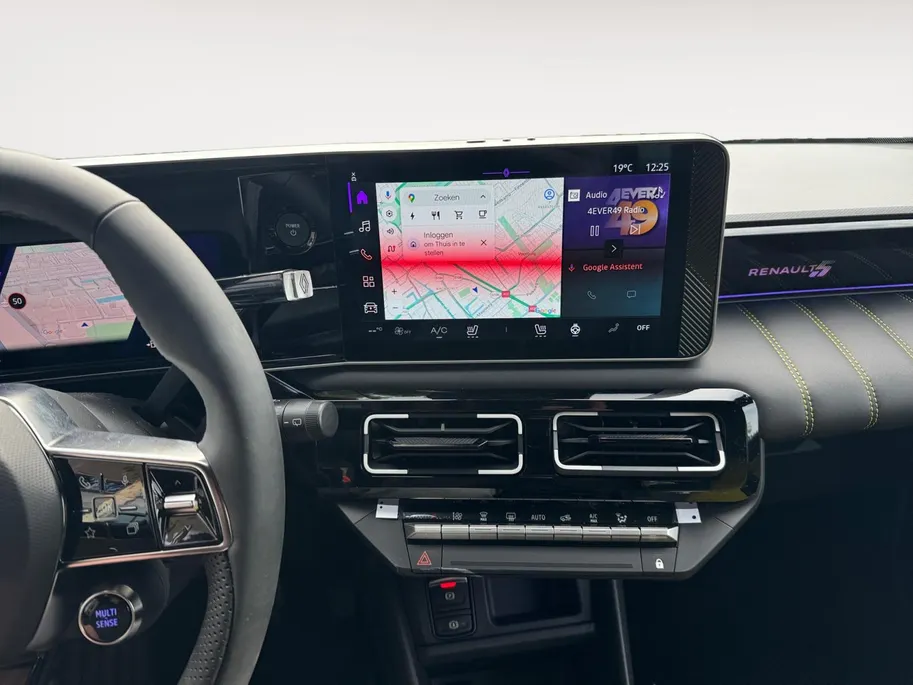 Renault 5 comfort range iconic cinq 52 kWh | BLACK EDITION By Z&Z Binckhorst | | NIEUW SAMEN TE STELLEN NU MET €1.800 KORTING,-