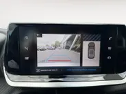Peugeot 2008 1.2 PureTech Active Pack | 360 Camera | Apple Carplay | Android Auto | Navigatie |