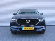 Mazda CX-5 2.0 SkyActiv-G 165 Skylease Luxury | Trekhaak | 360 Camera | Leer | Stuur-/stoelverwarming | HUD | Bose | Elek. stoelverstelling | 19' LM | All seasons |