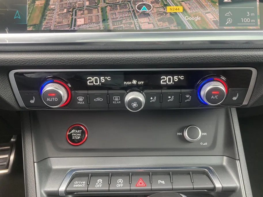 Audi RSQ3 Sportback RSQ3 2.5 TFSI Quattro 400 pk Individual Green Audi Drive Select - Panoramadak - B&O Premium Audio  Elektrisch wegklapbare trekhaak