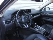 Mazda CX-5 2.0 SkyActiv-G 165 Skylease Luxury | Trekhaak | 360 Camera | Leer | Stuur-/stoelverwarming | HUD | Bose | Elek. stoelverstelling | 19' LM | All seasons |