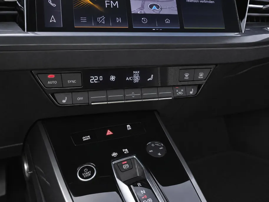 Audi Q4 Sportback e-tron 45 quattro 82 kWh / 285pk S Edition · SONOS · Trekhaak  · Camera  · Elektrische stoelverstelling · Stoelverwarming · Apple/Android Car Play · 20'' ·