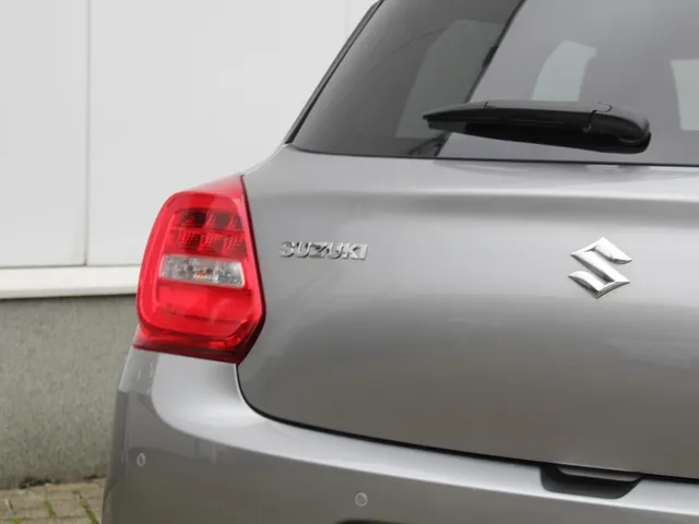 Suzuki Swift 1.2 Select Smart Hybrid | Navi | Airco | Cruise | Camera | Lm-Velgen