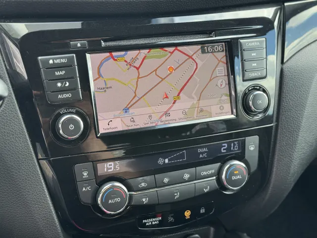 Nissan QASHQAI 1.3 DIG-T N-Connecta Trekhaak 13p max 1.300kg