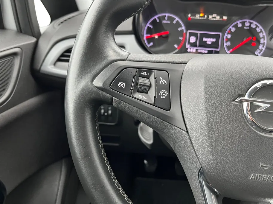 Opel Corsa 1.0 Turbo Edition | Mistlampen | Airco | lichtmetalen velgen 16' | Cruise Controle | buitenspiegels elektrisch verstelbaar | Hill Hold Functie | 12 maanden Bovag garantie |
