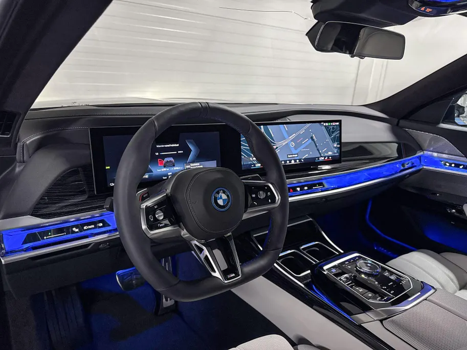 BMW i7 eDrive50