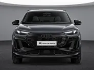 Audi Q6 e-tron S edition 83 kWh 252 PK · Trekhaak elek. wegklapbaar · Optiekpakket zwart · Zwart lederen S-line bekleding