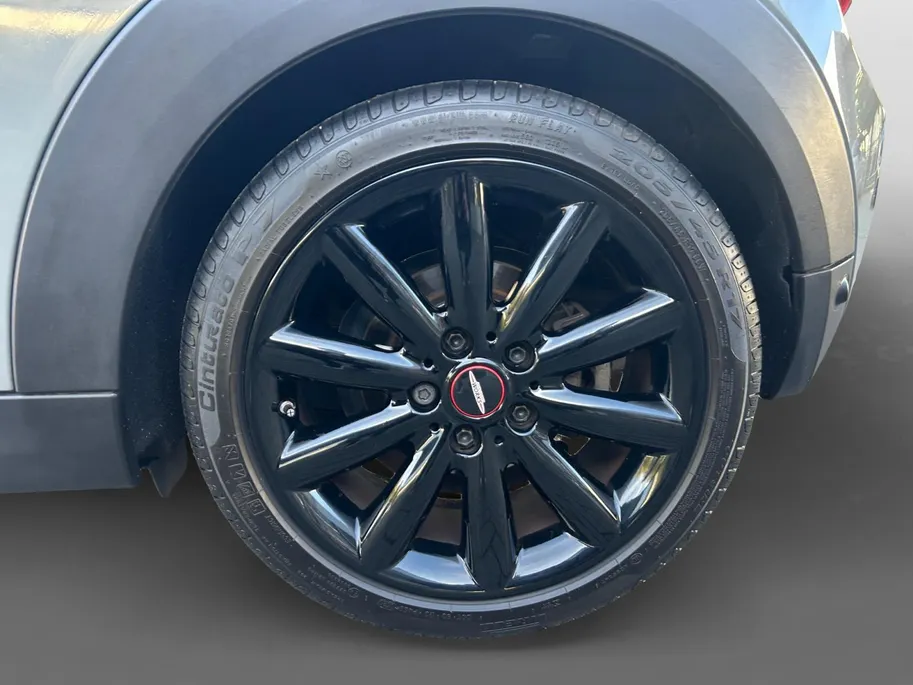 MINI 3-Deurs 1.5 Cooper , Chili Business Hele gave uitvoering! PRIJS RIJKLAAR incl. 12 Maanden garantie!