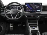 Volkswagen Tiguan 1.5 204pk DSG eHybrid R-Line Edition · Panoramadak · Wegklapbare Trekhaak · 360 Camera · Massage · 19'' Inch · Garantie t/m 15-09-2030 of 100.000km