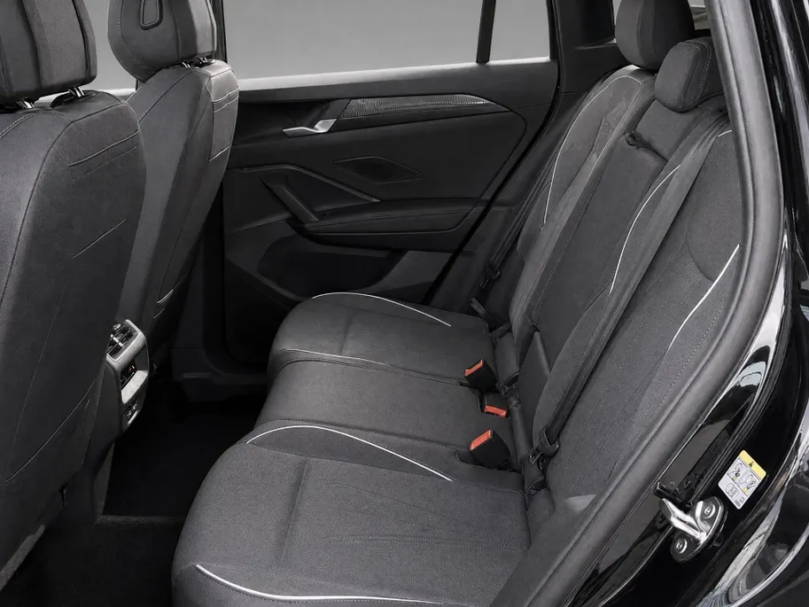 Volkswagen Tiguan 1.5eHybrid 150kW/204PK Elegance · Leder · Panoramadak · Trekhaak · 360°Camera · Garantie t/m 08-09-2030 of 100000km.