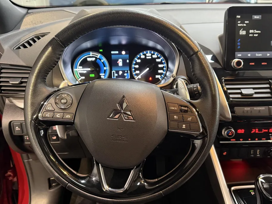 Mitsubishi Eclipse Cross 2.4 PHEV Instyle leder interieur