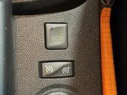 Renault Captur 1.3 TCe Intens *Automaat*Navi+Camera*Parkeersensoren*Climate*Hoge instap*Lage K.M.!