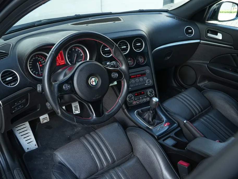 Alfa Romeo 159 Sportwagon 1.750 TBI Turbo 200 PK TI | Leder | Bose | Xenon | Cruise | 19'