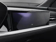 Audi Q5 e-hybrid quattro S edition 299 PK · Head-up display · Adaptieve luchtvering · Glazen panoramadak