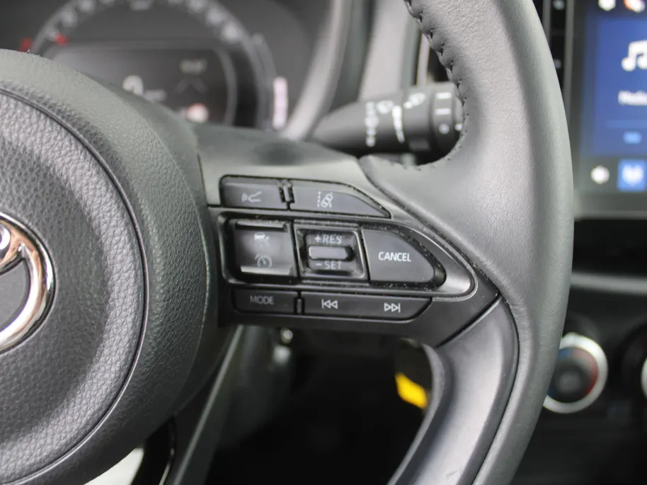 Toyota Aygo X 1.0 VVT-i MT Play | All season 17' | Apple carplay/Android auto | Cruise | Airco | Camera |