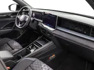 Volkswagen Tayron 1.5 204pk DSG eHybrid R-Line Edition · Panoramadak · 360 Camera · Inklap. Trekhaak · Matrix LED · Dodehoeksensor · Keyless · Garantie t/m 04-08-2029 of 100.000km