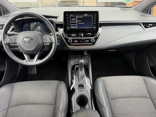 Toyota Corolla Touring Sports 2.0 Hybrid Dynamic | Parkeersensoren V+A