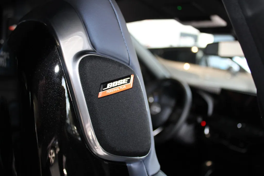 Nissan Juke 1.6 Hybrid Pulse | Bose audio | 360grd camera | Dodehoeksensoren| Lederen bekleding | Apple carplay & Androidauto | Pro-pilot | Stuur-, en Stoel- en voorruitverwarming |